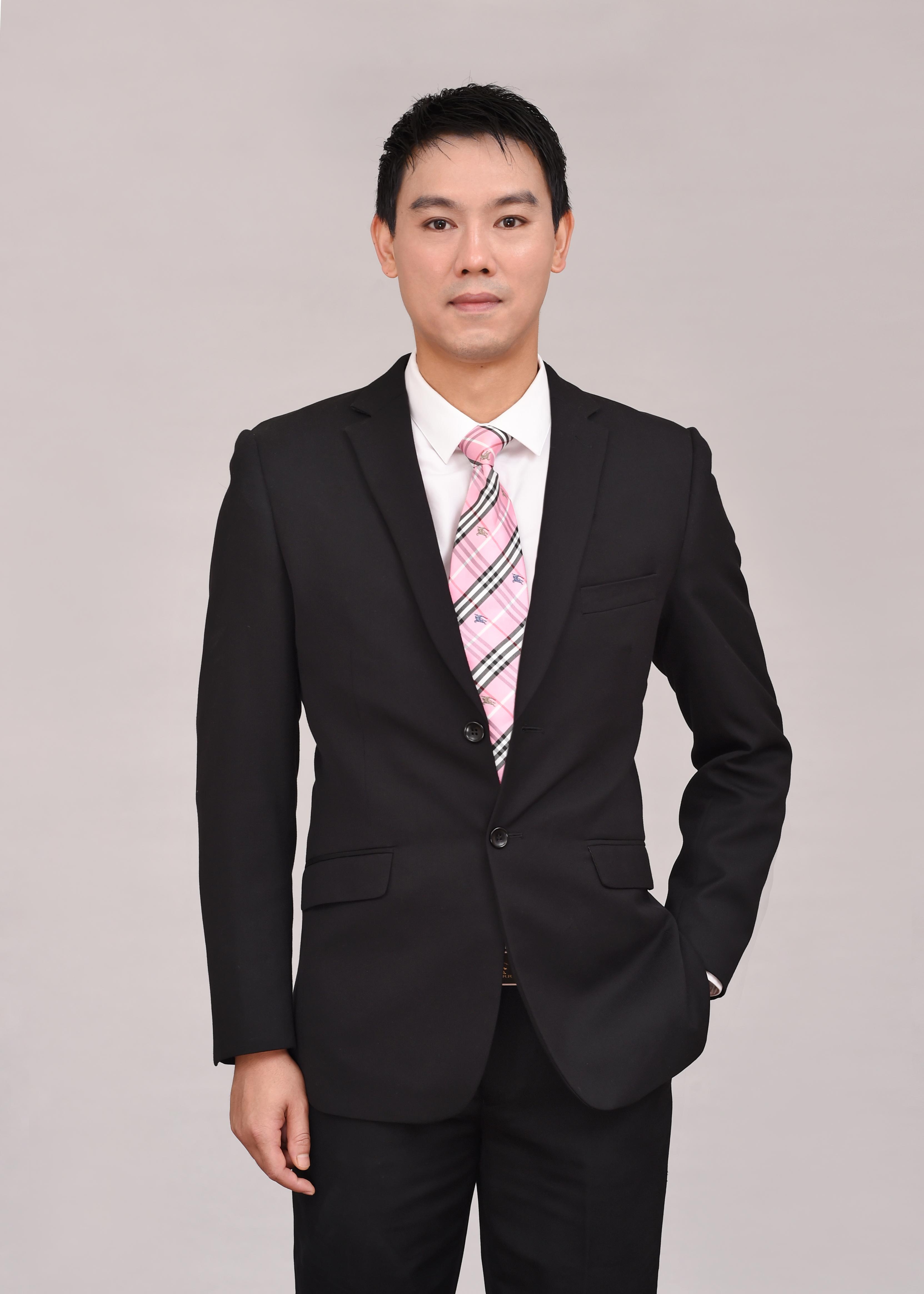 何繁茁 联合创始人 & 首席运营官